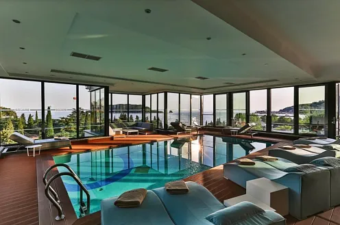 Luxushotel zum Verkauf in Budva